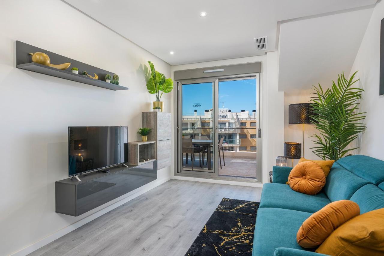 Ferienwohnung La Zenia Cocoon - Luxury Penthouse With Jacuzzi, 2 Pools, Indoor Heated Pool, Sauna, Gym, Playstation Dehesa de Campoamor  Exterior foto