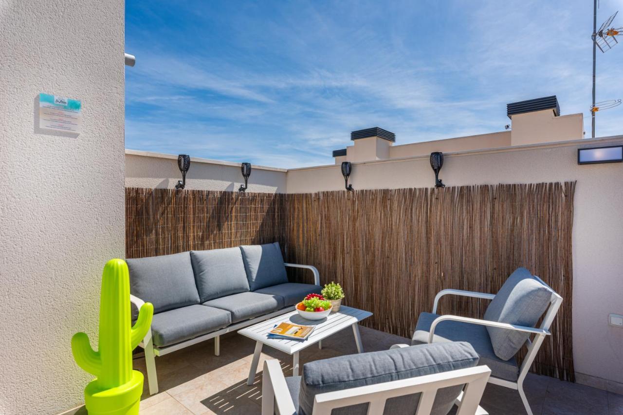 Ferienwohnung La Zenia Cocoon - Luxury Penthouse With Jacuzzi, 2 Pools, Indoor Heated Pool, Sauna, Gym, Playstation Dehesa de Campoamor  Exterior foto